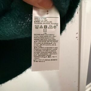 Banana Republic Dark Green Sweater Vest